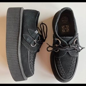 T.U.K Viva Mondo Creeper
Platform Shoes Women's